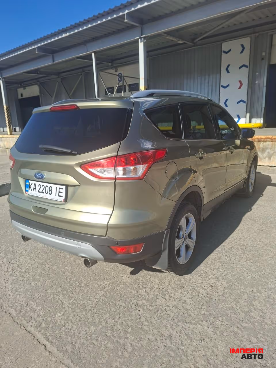 Ford Kuga - фото 2