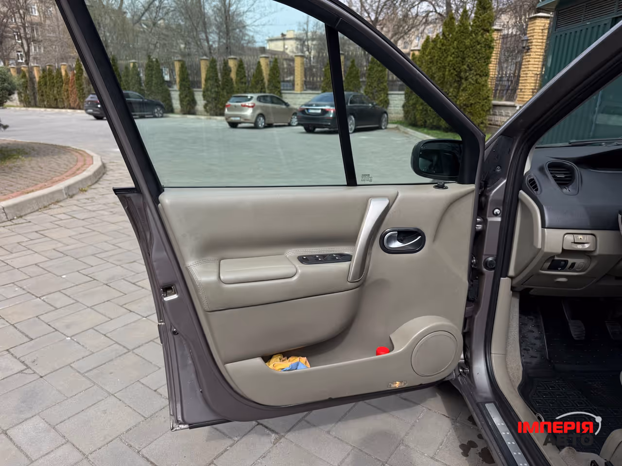 Renault Megane - фото 7