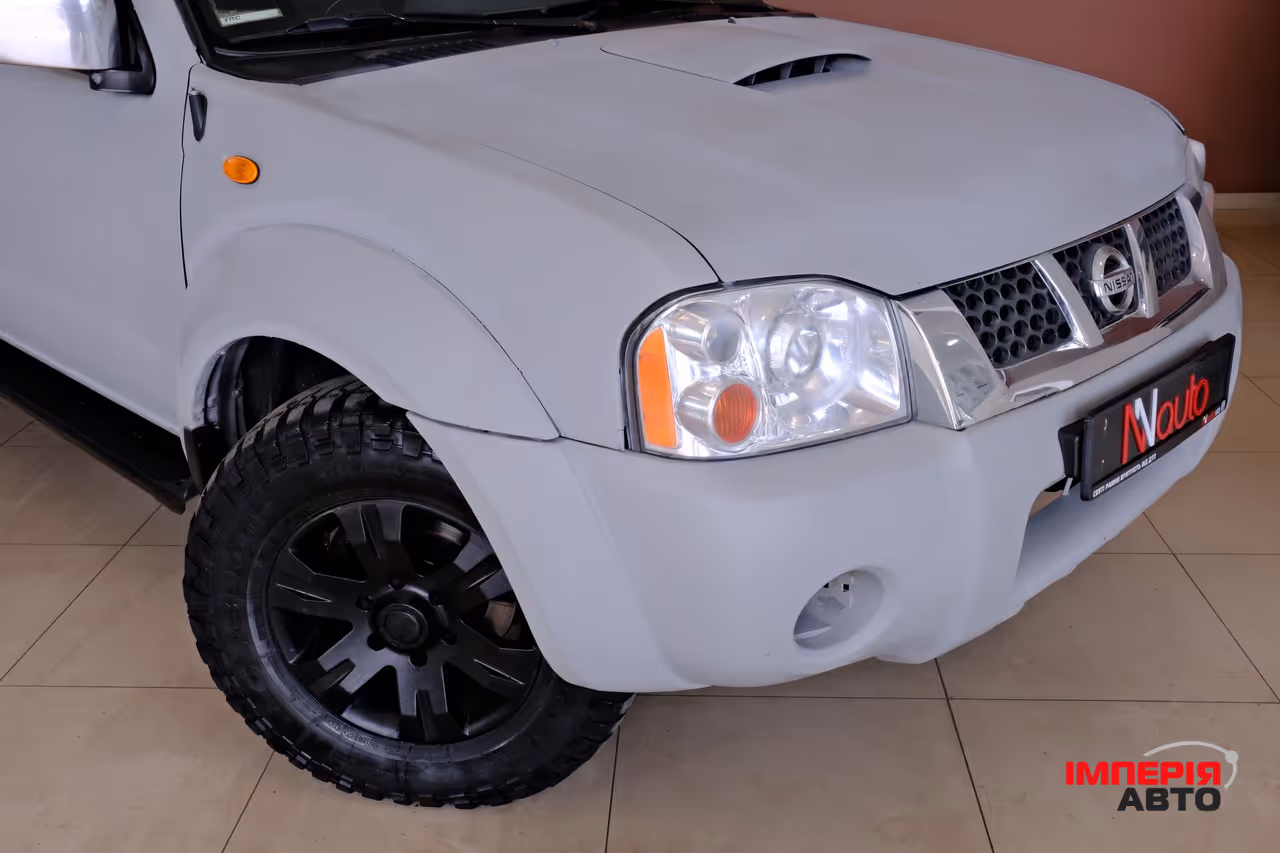 Nissan Navara (Frontier) - фото 3