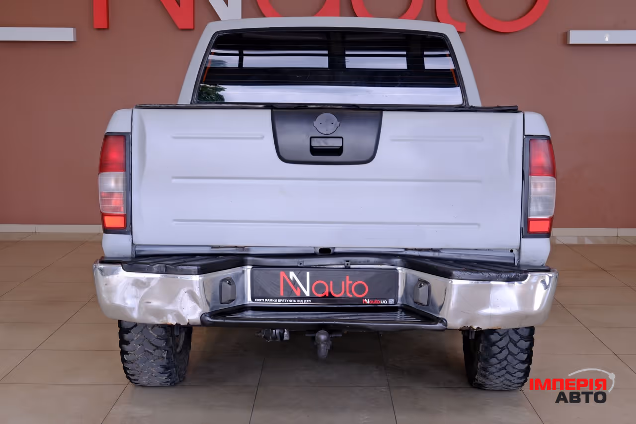 Nissan Navara (Frontier) - фото 6
