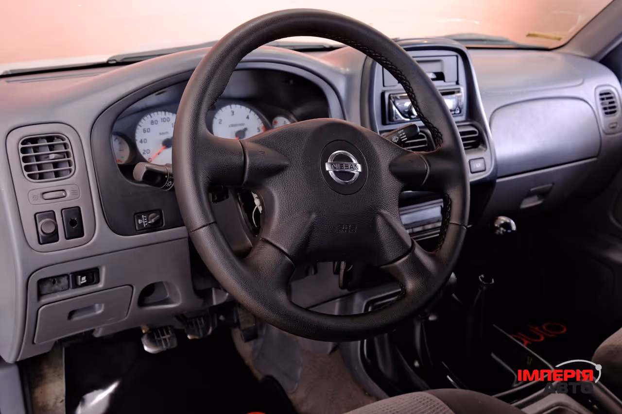 Nissan Navara (Frontier) - фото 7