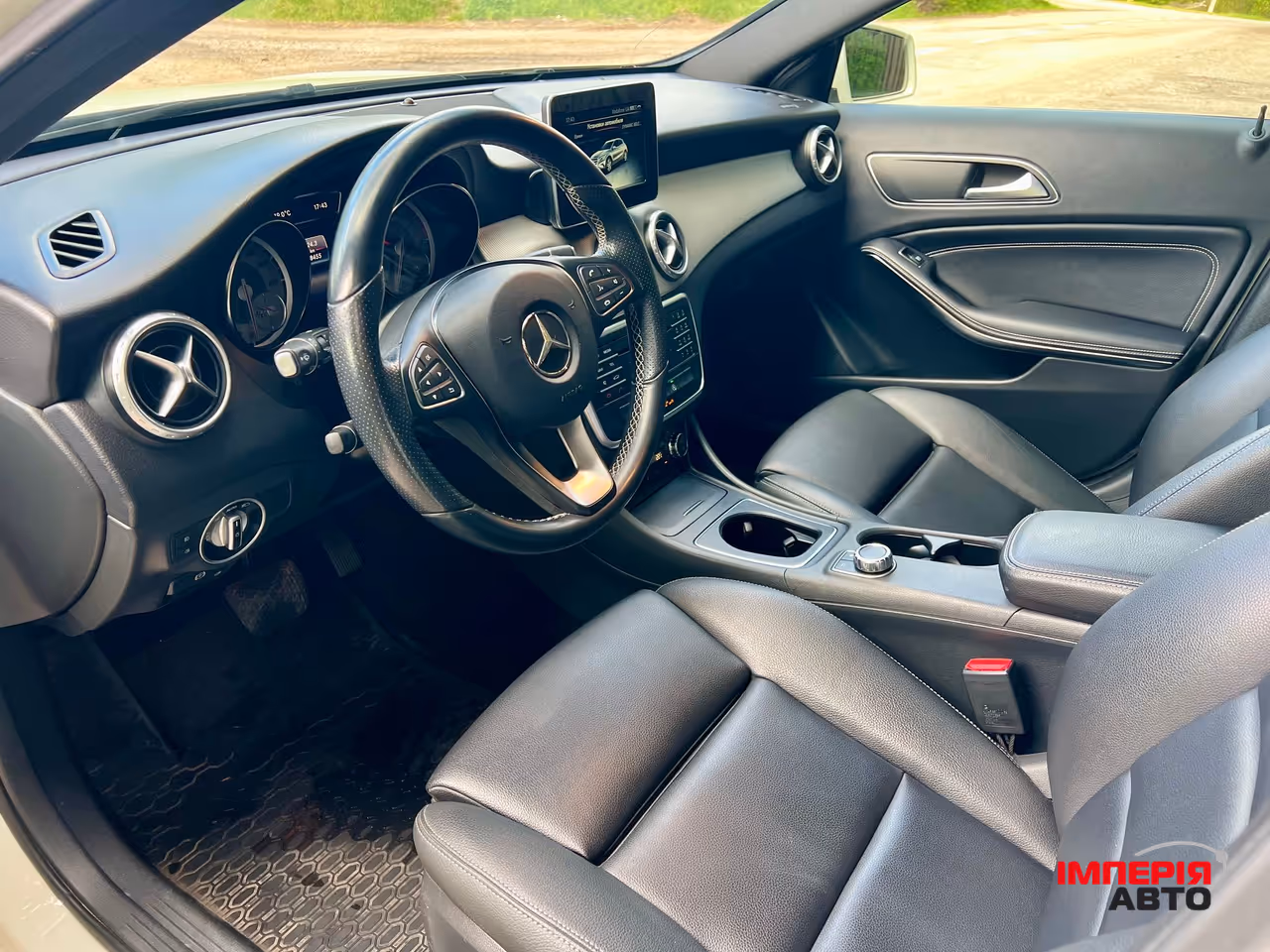 Mercedes-Benz GLA - фото 9