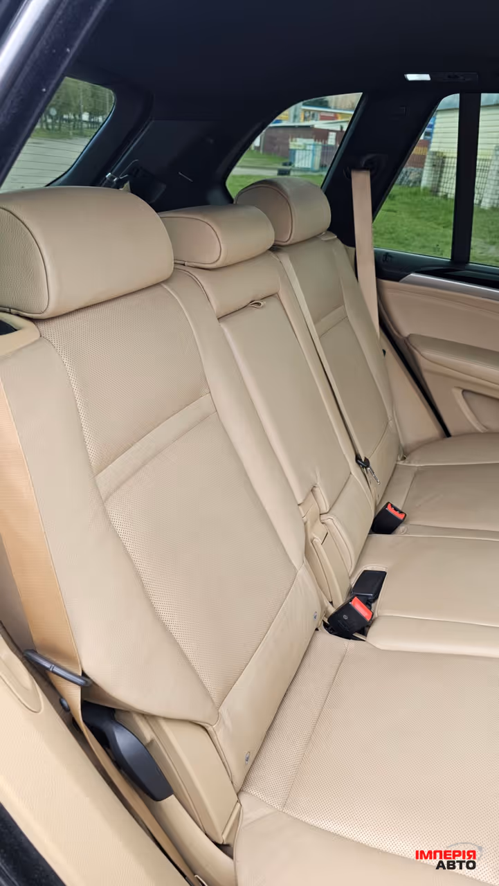 BMW X5 - фото 25