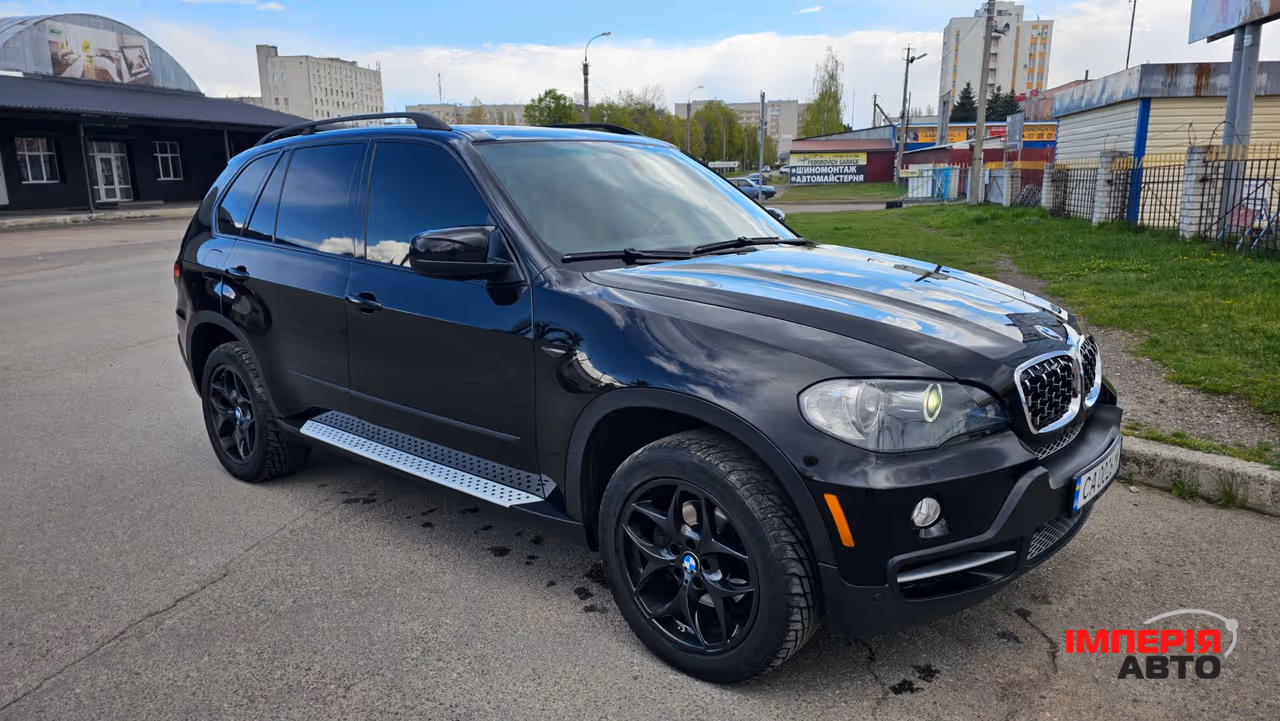 BMW X5 - фото 9