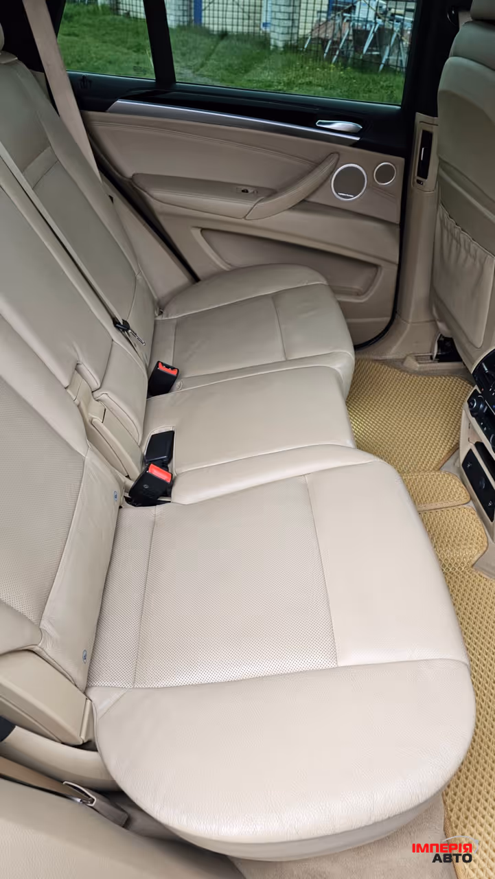 BMW X5 - фото 26