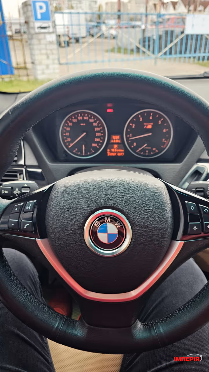 BMW X5 - фото 14