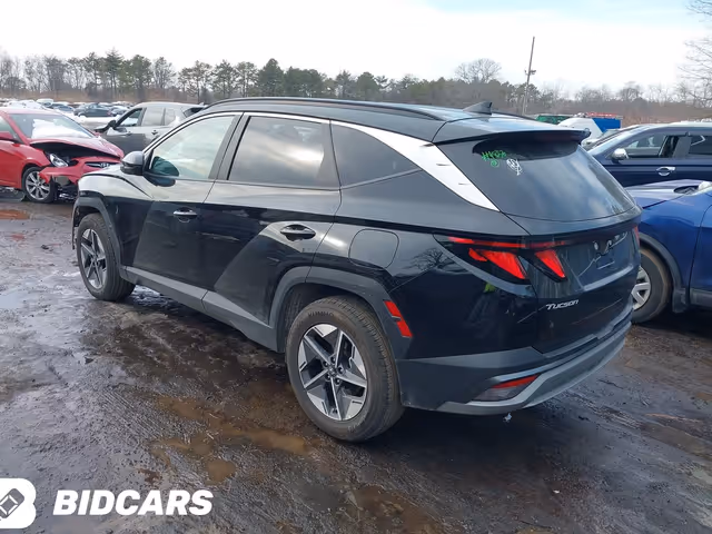 Hyundai Tucson - фото 4