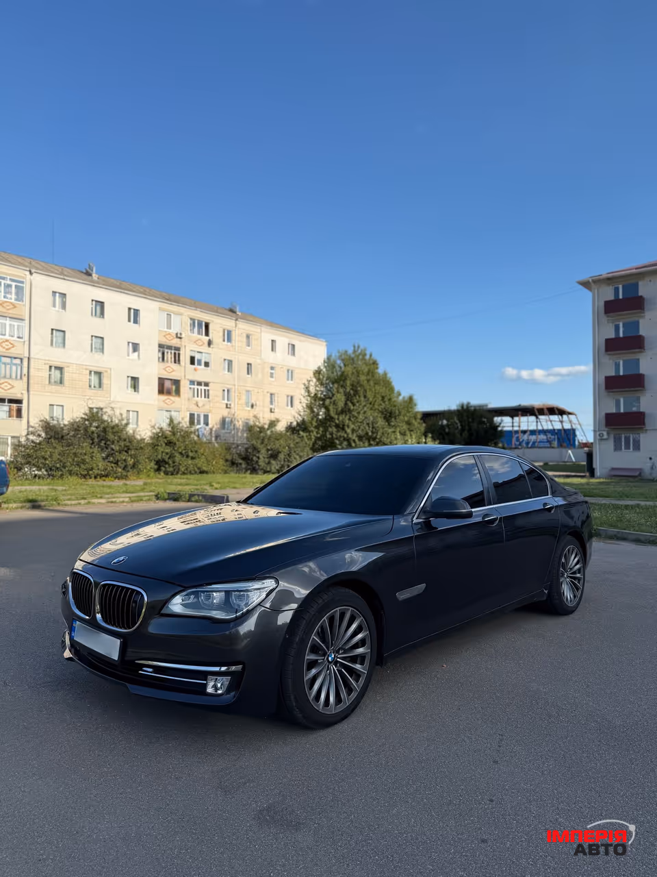 BMW 7 серії - фото 1