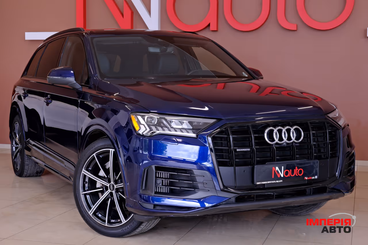 Audi Q7 - фото 4
