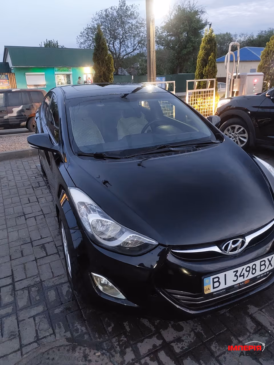 Hyundai Elantra - фото 2