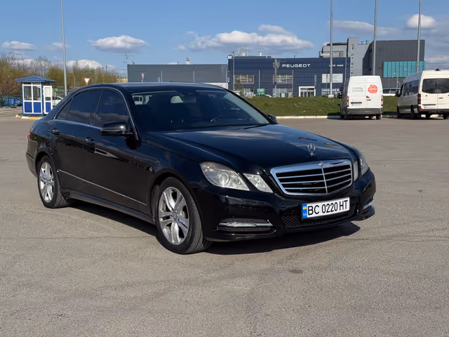 Mercedes-Benz E-Класс - фото 2