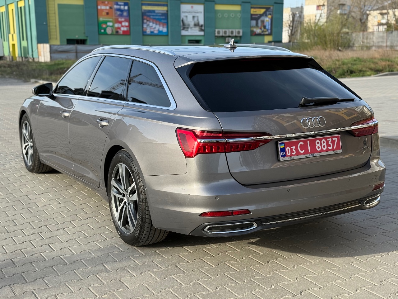 Audi A6 - фото 8