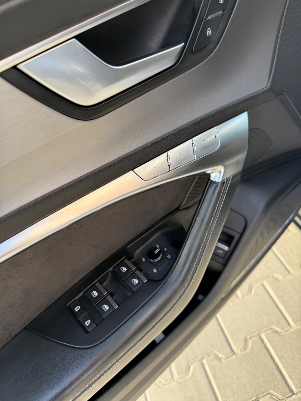 Audi A6 - фото 24