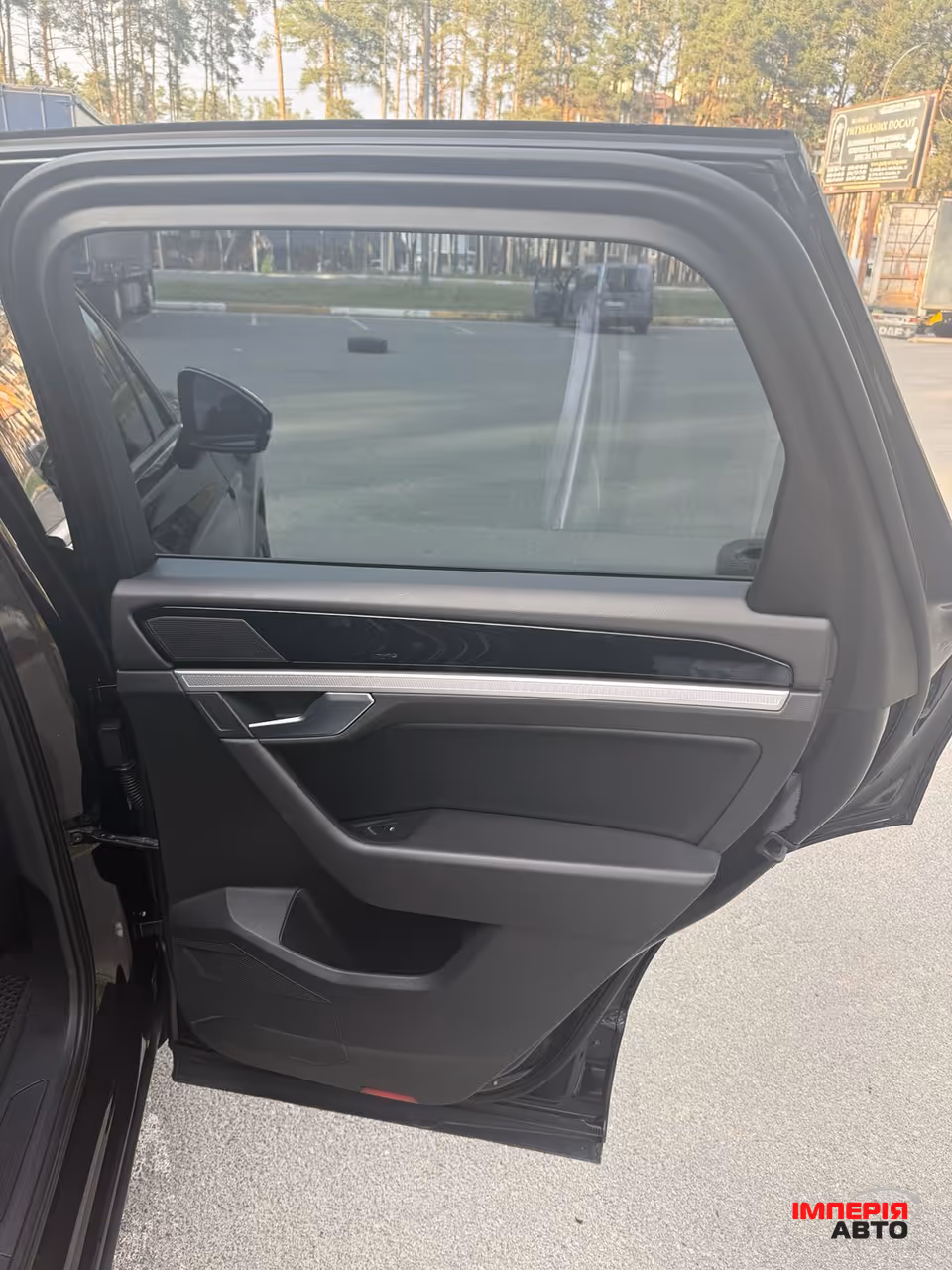 Volkswagen Touareg - фото 33