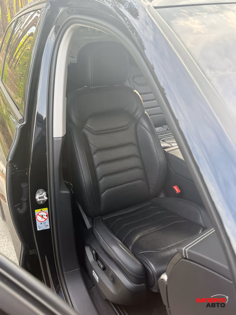 Volkswagen Touareg - фото 31
