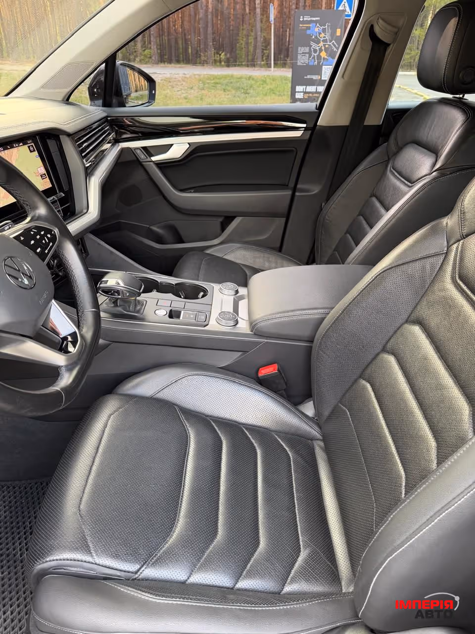 Volkswagen Touareg - фото 15