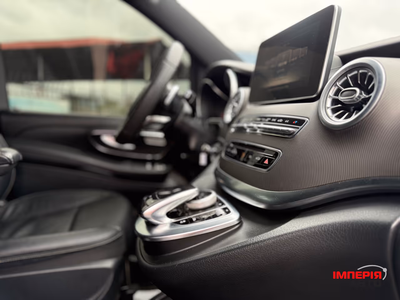 Mercedes-Benz V-Класс - фото 10