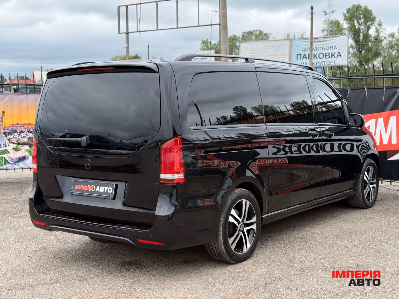 Mercedes-Benz V-Класс - фото 8
