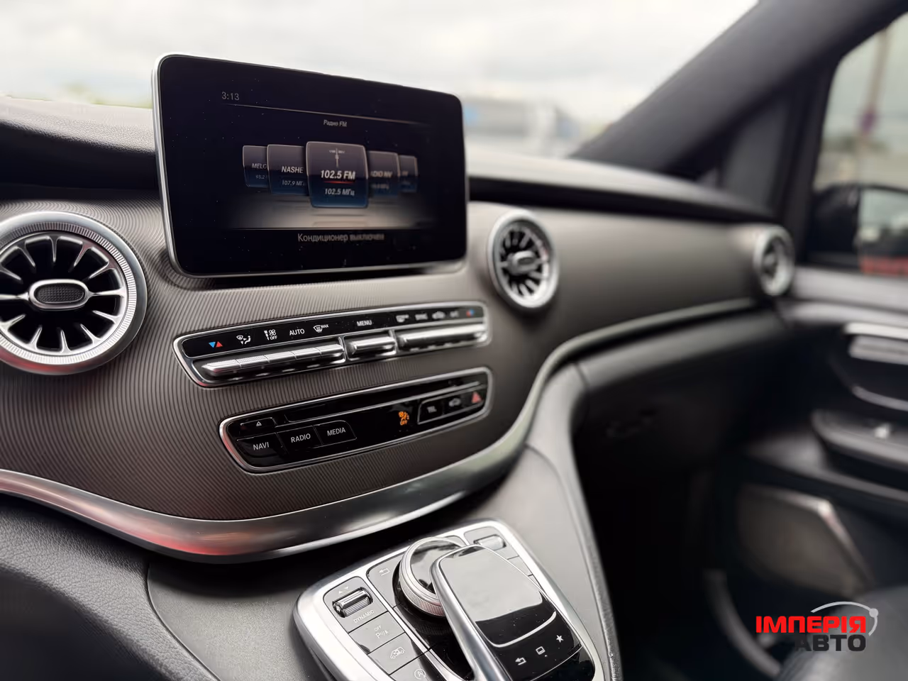 Mercedes-Benz V-Класс - фото 20