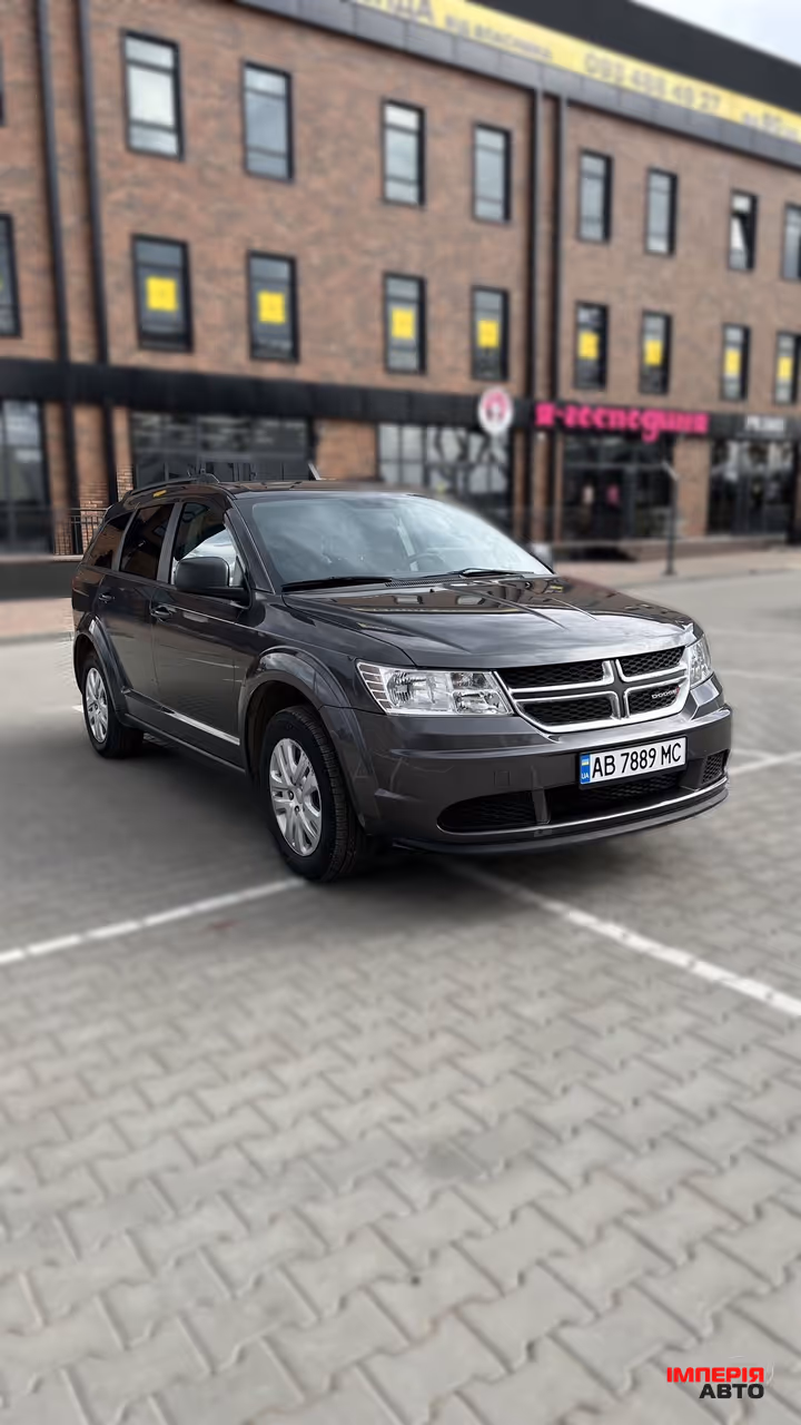 Dodge Journey - фото 1