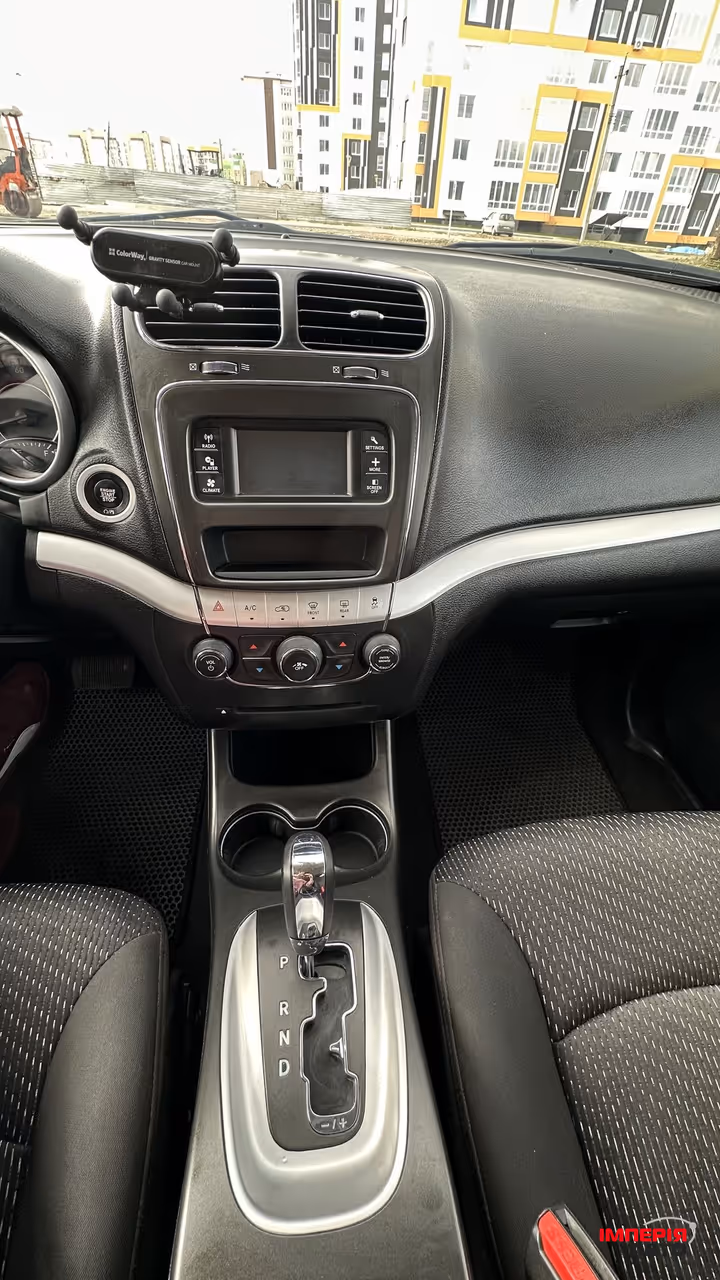 Dodge Journey - фото 17