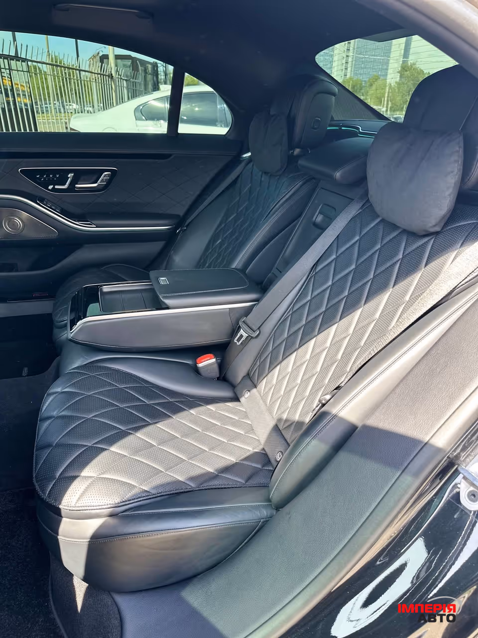 Mercedes-Benz S-Класс - фото 12