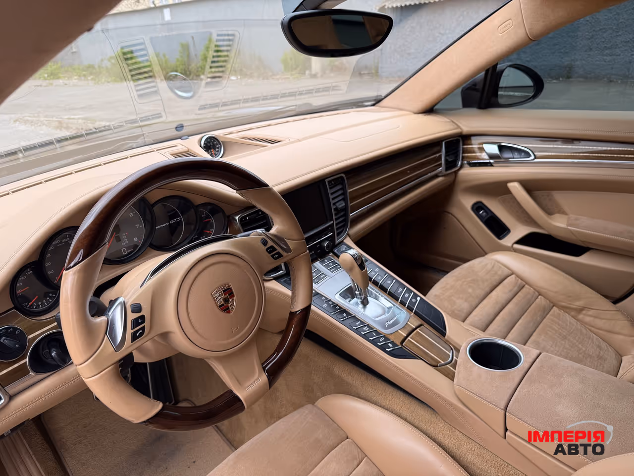 Porsche Panamera - фото 10