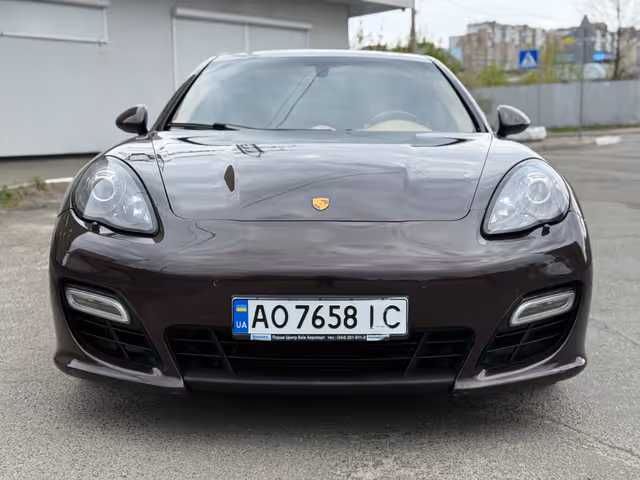 Porsche Panamera - фото 2