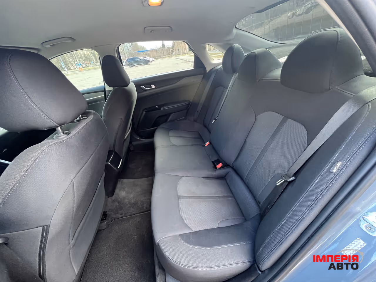 Kia K5 - фото 16