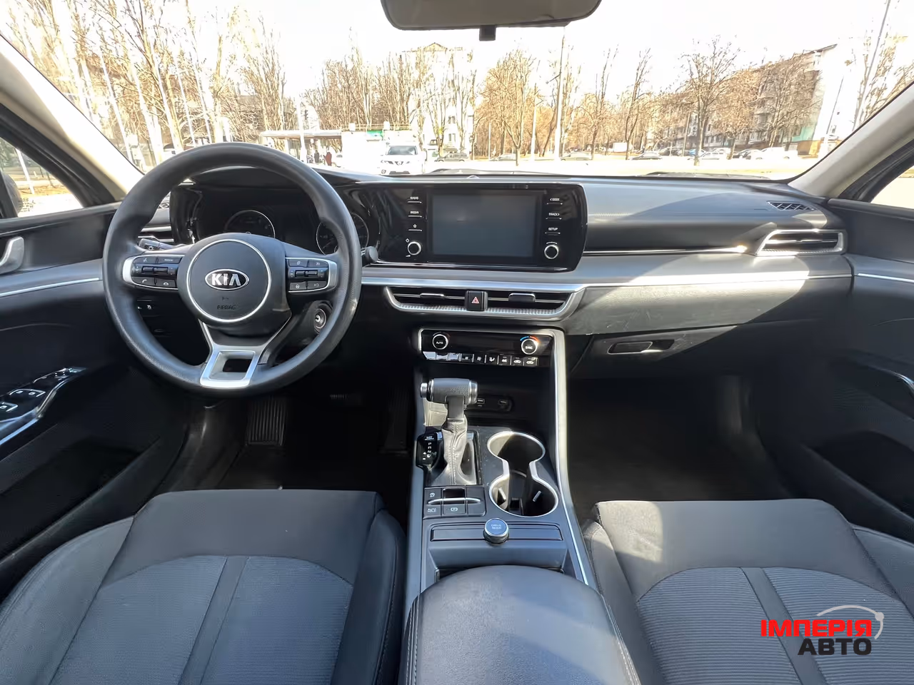 Kia K5 - фото 12