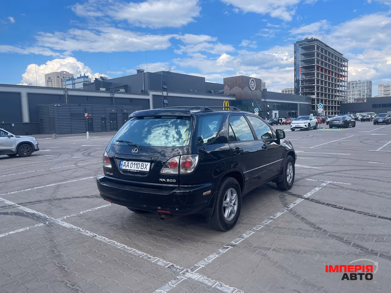 Lexus RX - фото 11