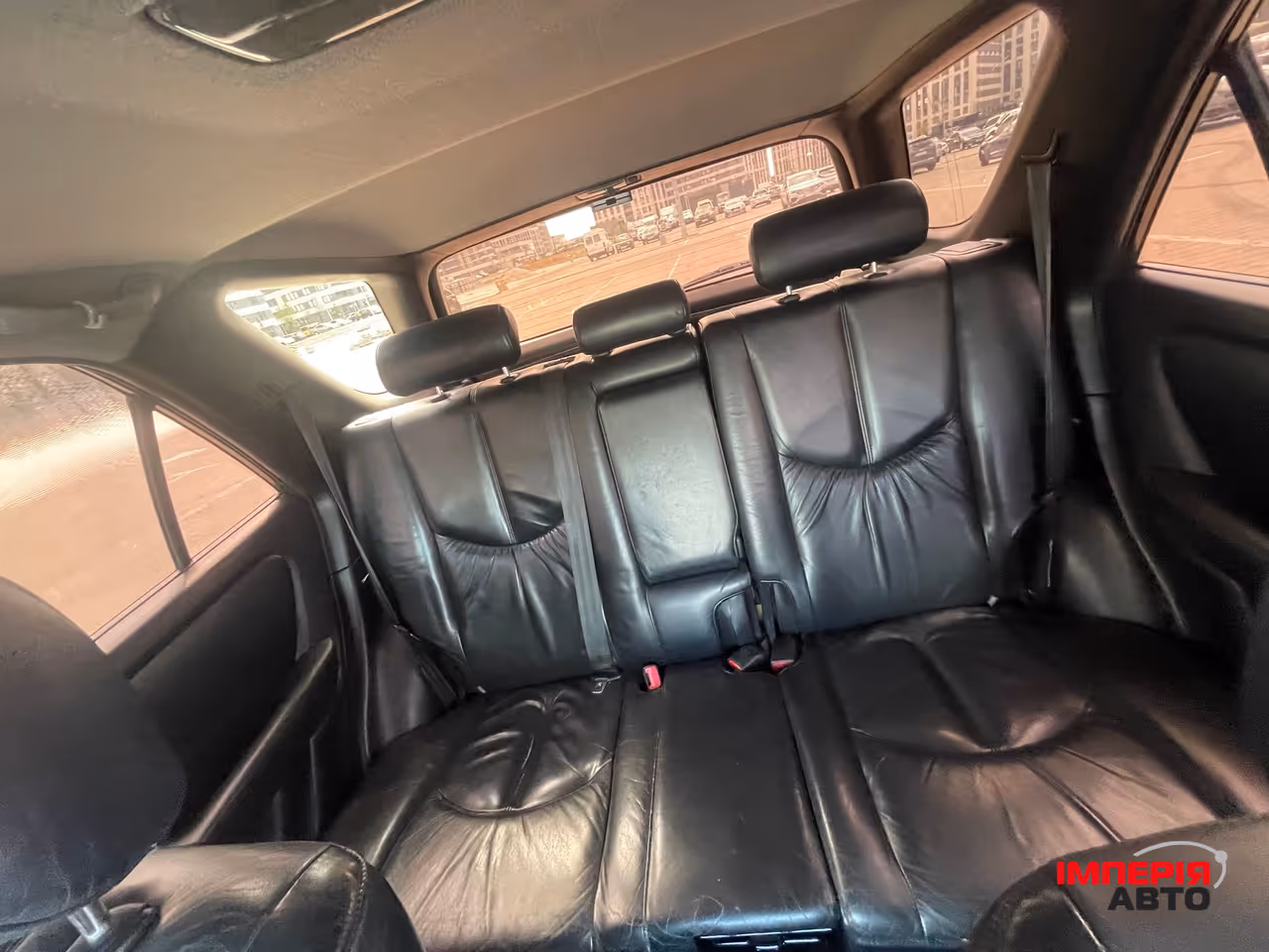 Lexus RX - фото 25