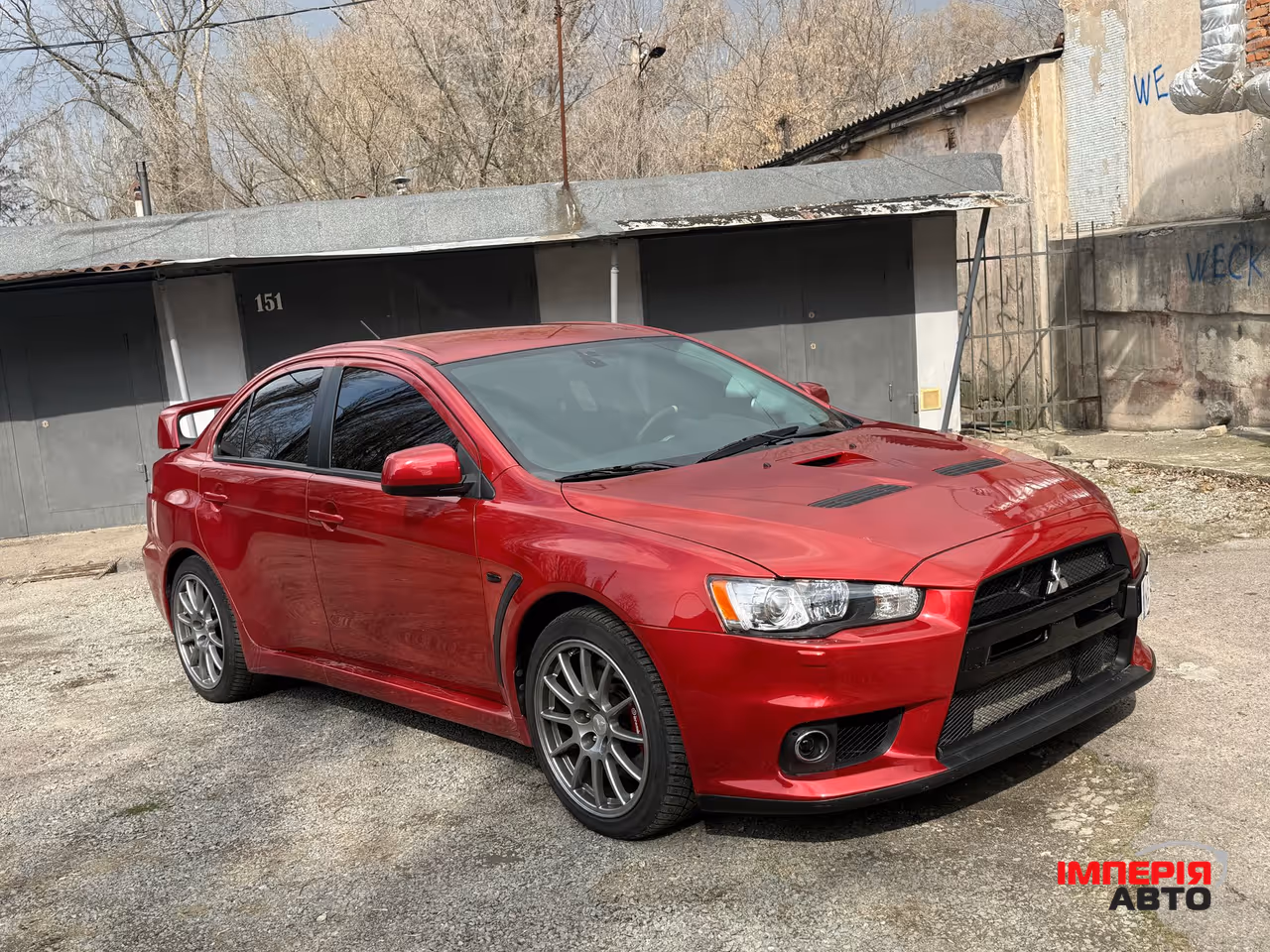 Mitsubishi Lancer Evolution - фото 2