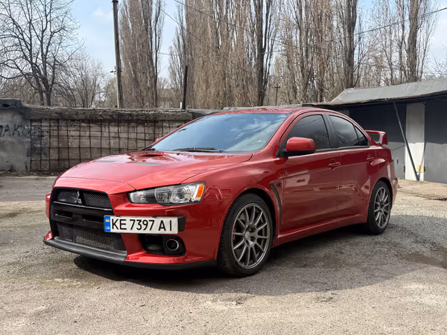 Mitsubishi Lancer Evolution - фото 1