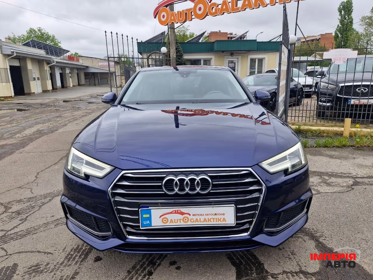 Audi A4 - фото 2
