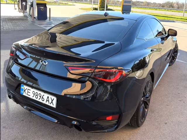 Infiniti Q60 - фото 2