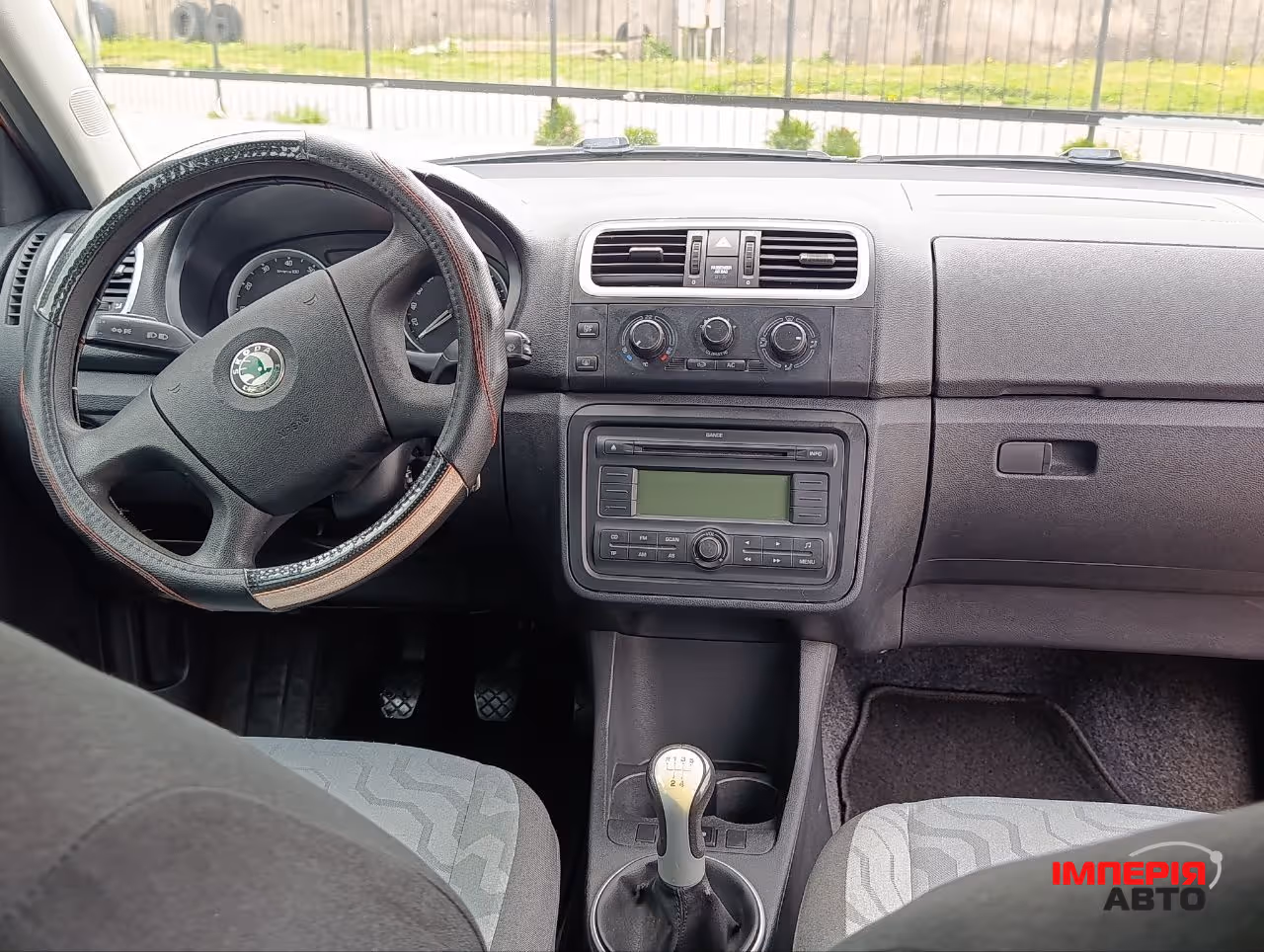 Skoda Fabia - фото 8