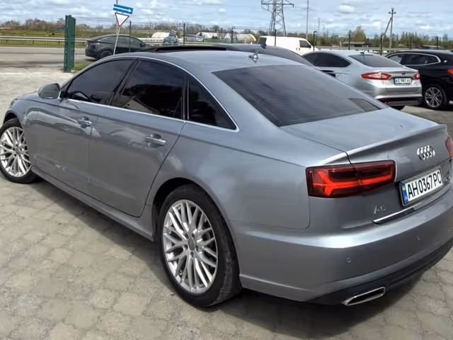 Audi A6 - фото 2