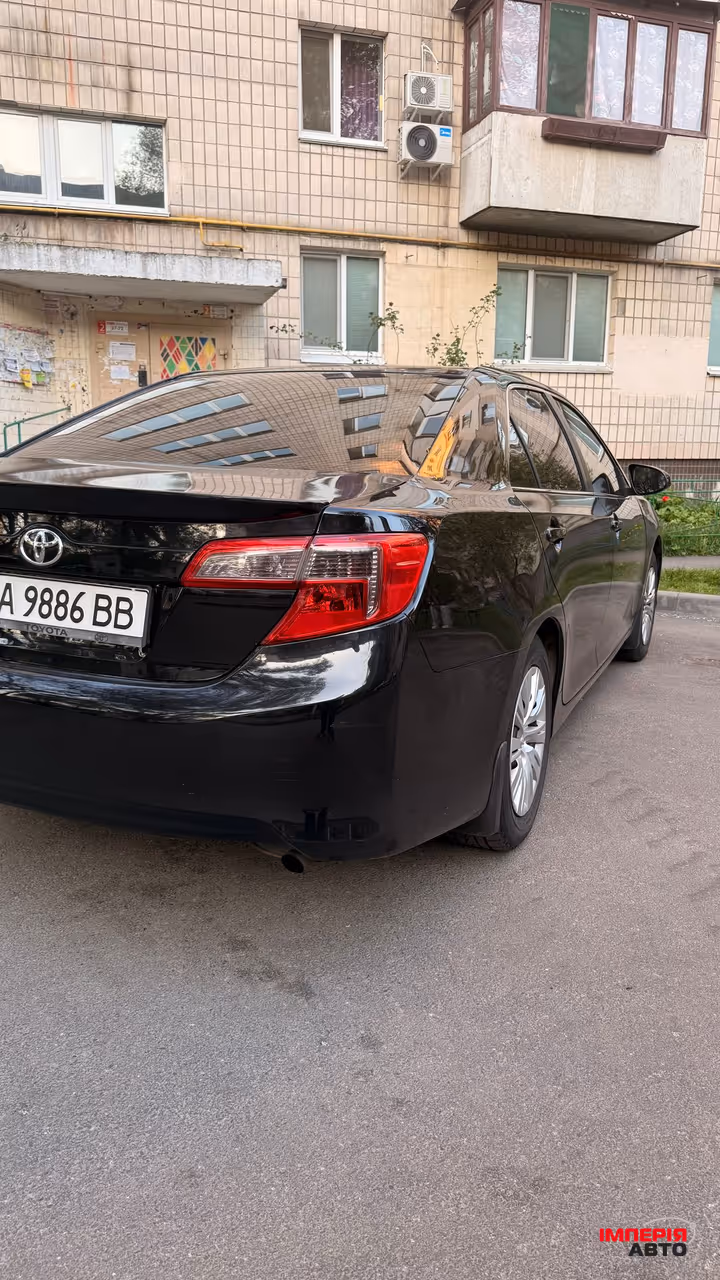 Toyota Camry - фото 9