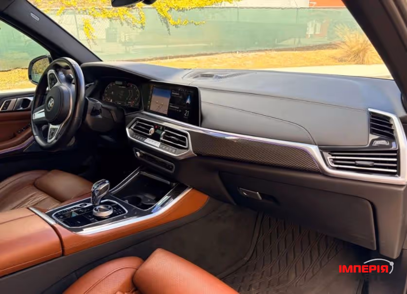 BMW X5 - фото 10