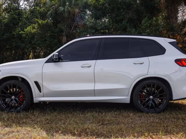 BMW X5 - фото 3
