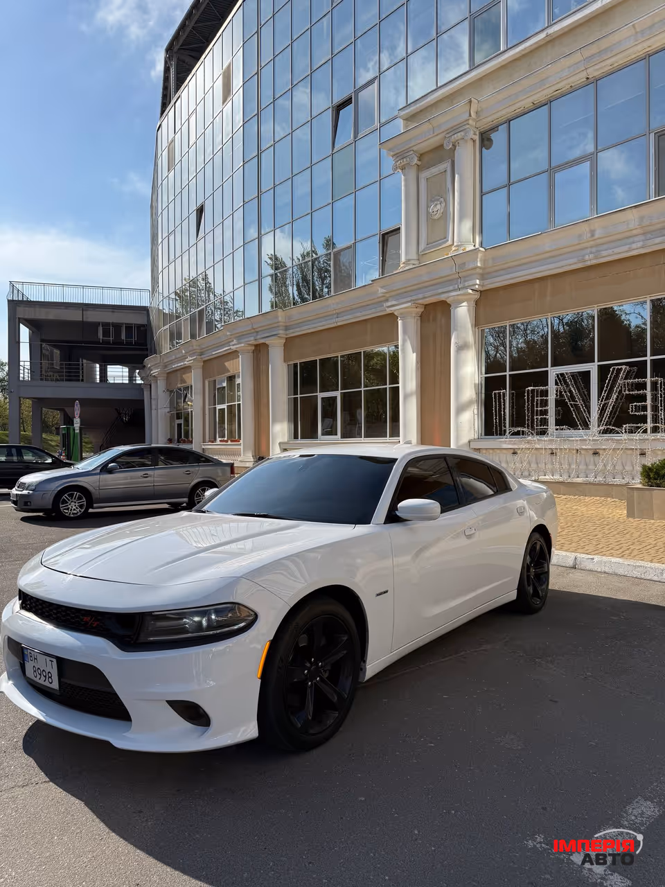 Dodge Charger - фото 3