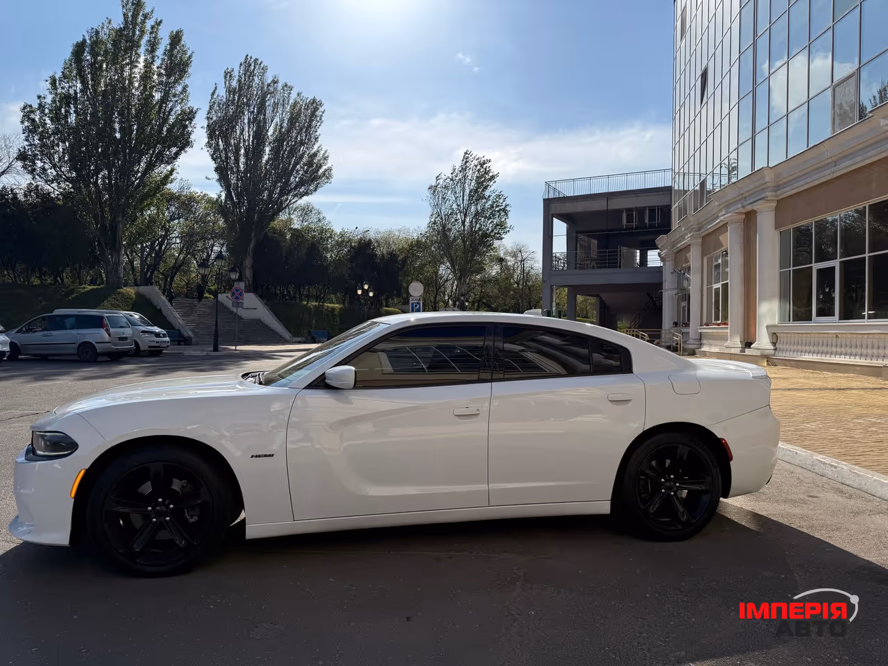 Dodge Charger - фото 4