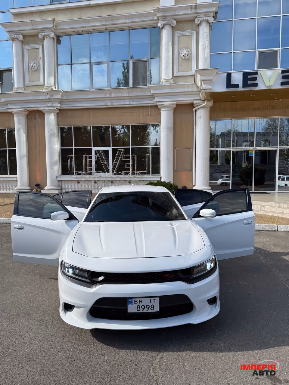 Dodge Charger - фото 1
