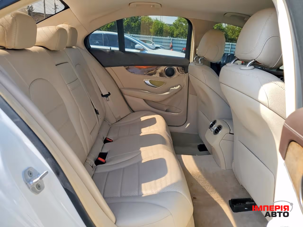 Mercedes-Benz C-Класс - фото 10
