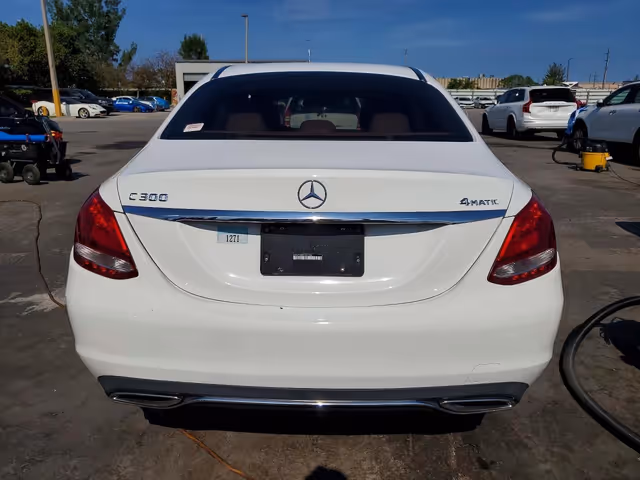 Mercedes-Benz C-Класс - фото 5
