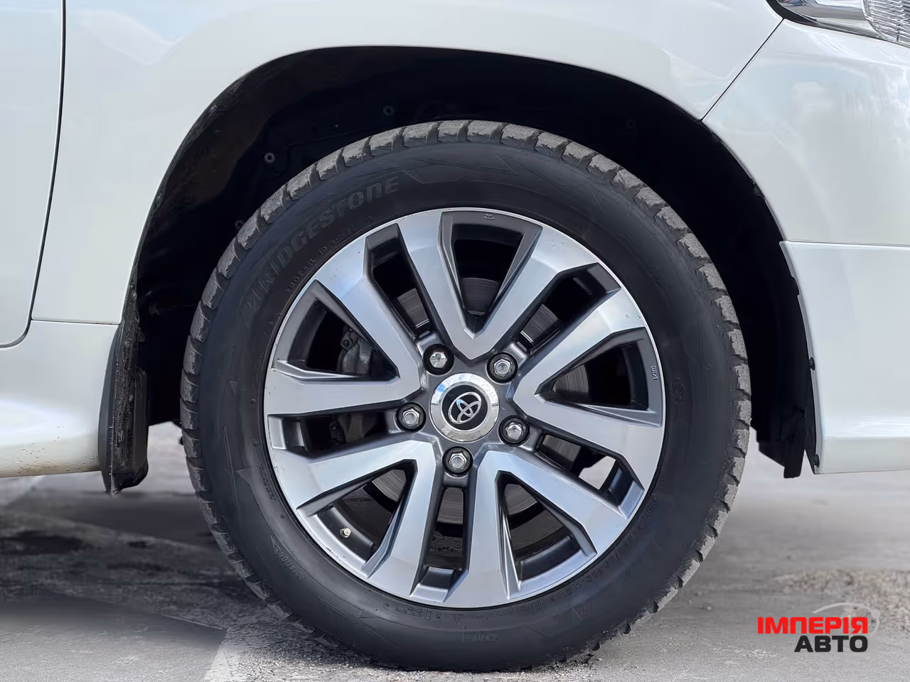 Toyota Land Cruiser - фото 10