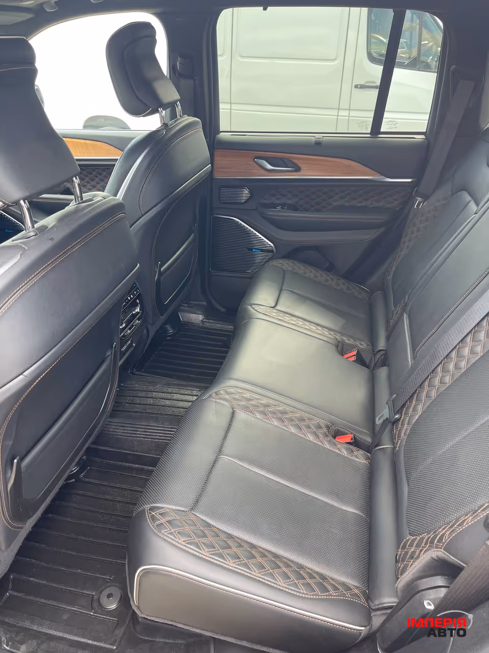 Jeep Grand Cherokee - фото 35