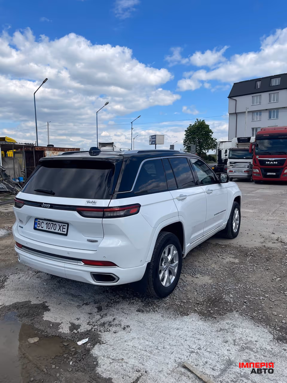 Jeep Grand Cherokee - фото 6