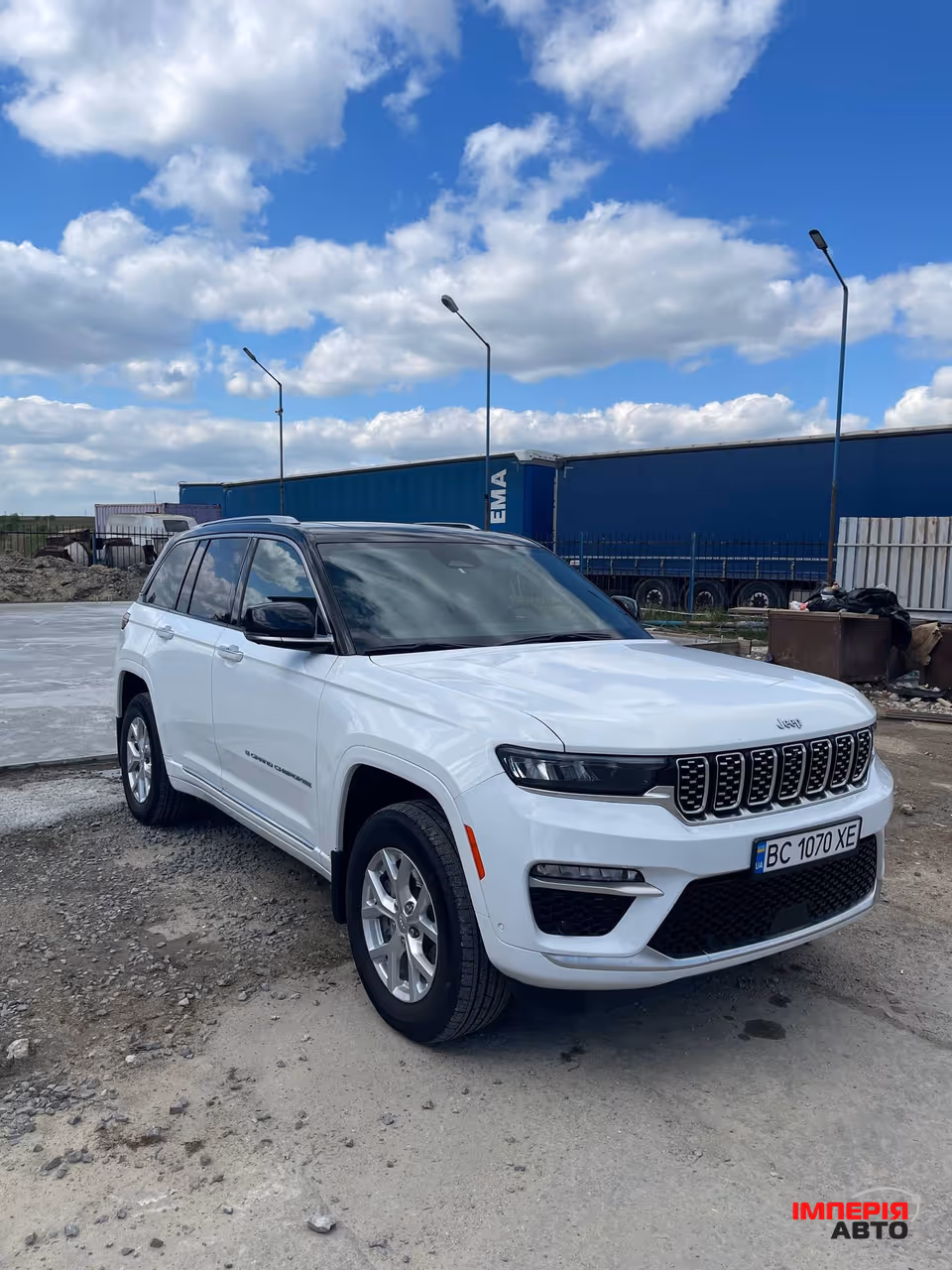 Jeep Grand Cherokee - фото 4